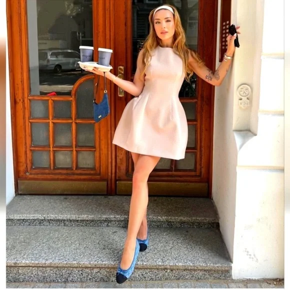 ZARA VOLUMINOUS SHORT DRESS size small NEW “No body wants this/ Netflix “ - Picture 2 of 16